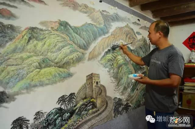 范毅强闲时躲在自己的绘画房创作 范毅强闲时躲在自己的绘画房创作