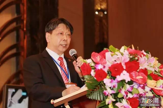 邱隆正荣任增城分会演讲 邱隆正荣任增城分会演讲