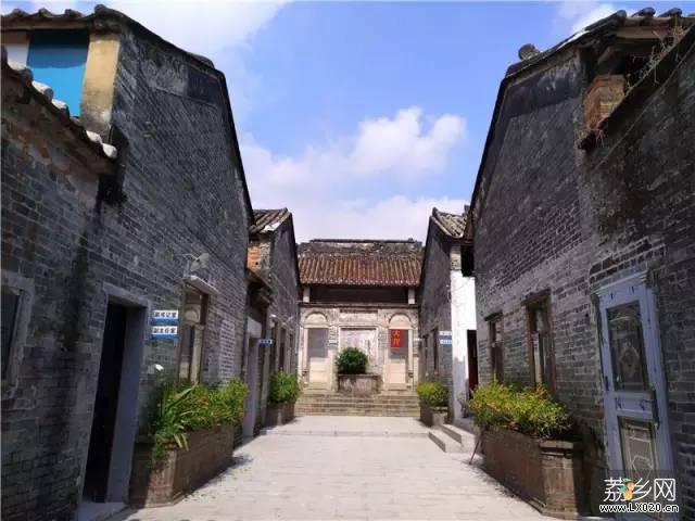 路边村“挺祖祠道” 路边村“挺祖祠道”